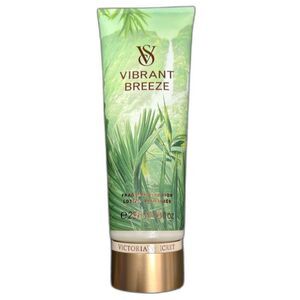 New Victoria's Secret Chasing Paradise Body Lotion 8oz